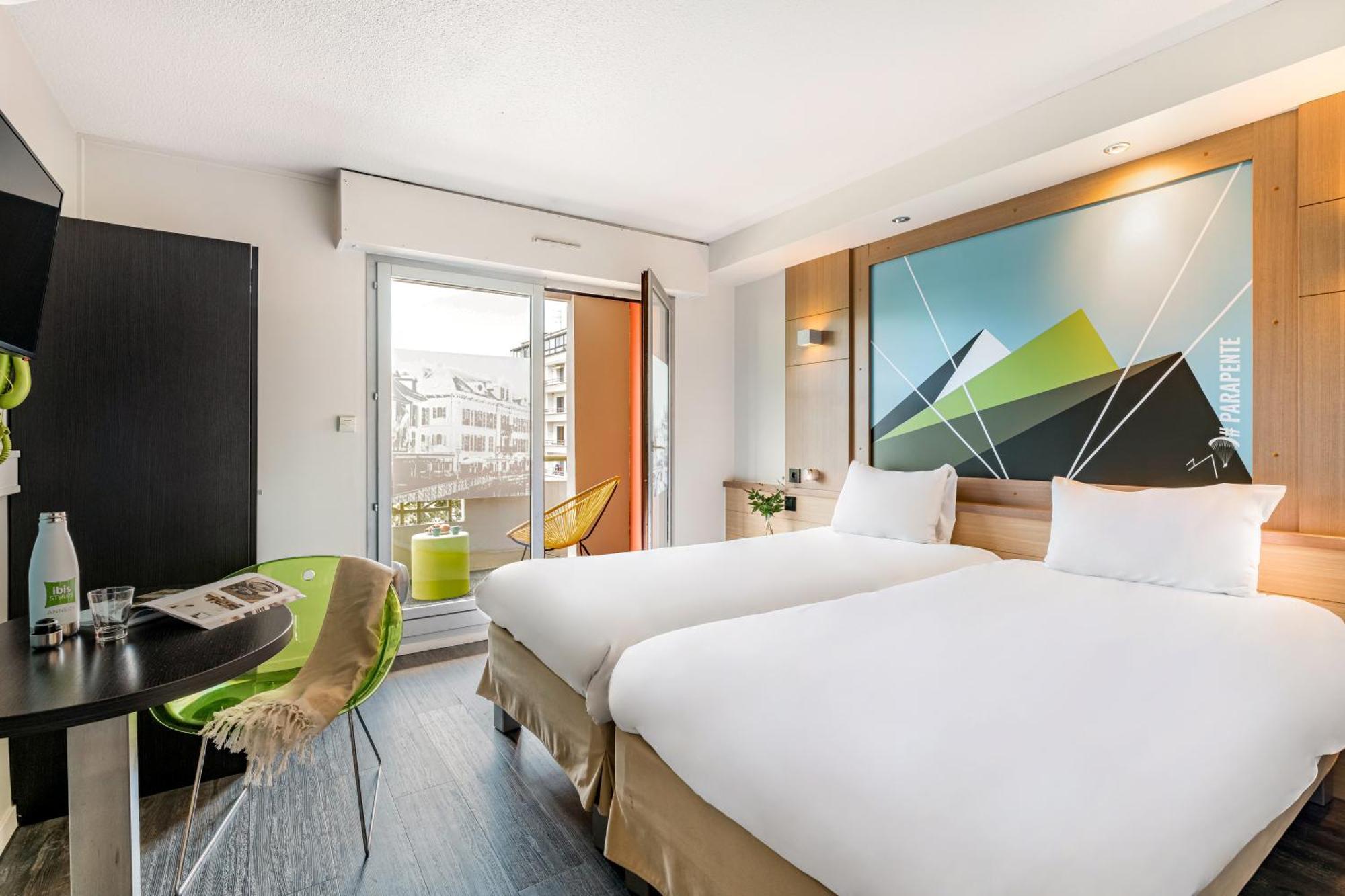 Ibis Styles Annecy Centre Gare Hotel Luaran gambar